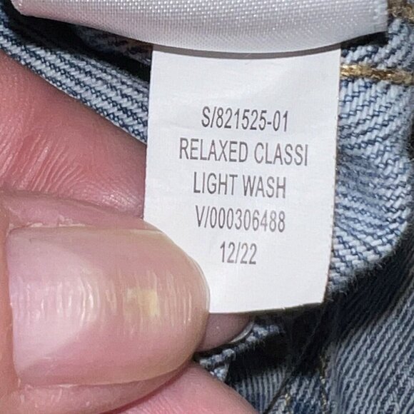 Old Navy Women's Size XS Distressed Denim Button Up Jacket Cotton Light Wash - Picture 8 of 8